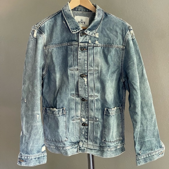 Levi's Made and Crafted Men’s Distressed Light Blue Denim Jacket - Picture 1 of 8